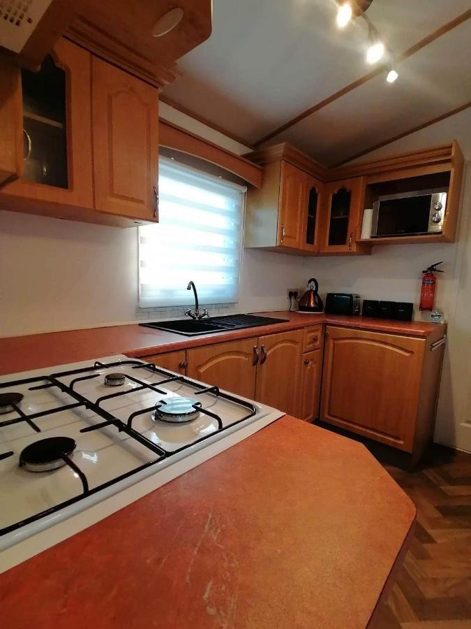 Cornwall Cornwall-Chapmanswell Caravan Holiday Park A30 B&B Bed And Breakfast #41 Launceston Exterior photo