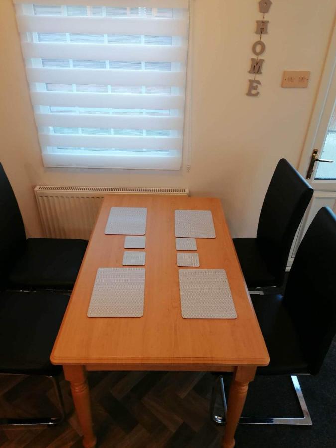 Cornwall Cornwall-Chapmanswell Caravan Holiday Park A30 B&B Bed And Breakfast #41 Launceston Exterior photo