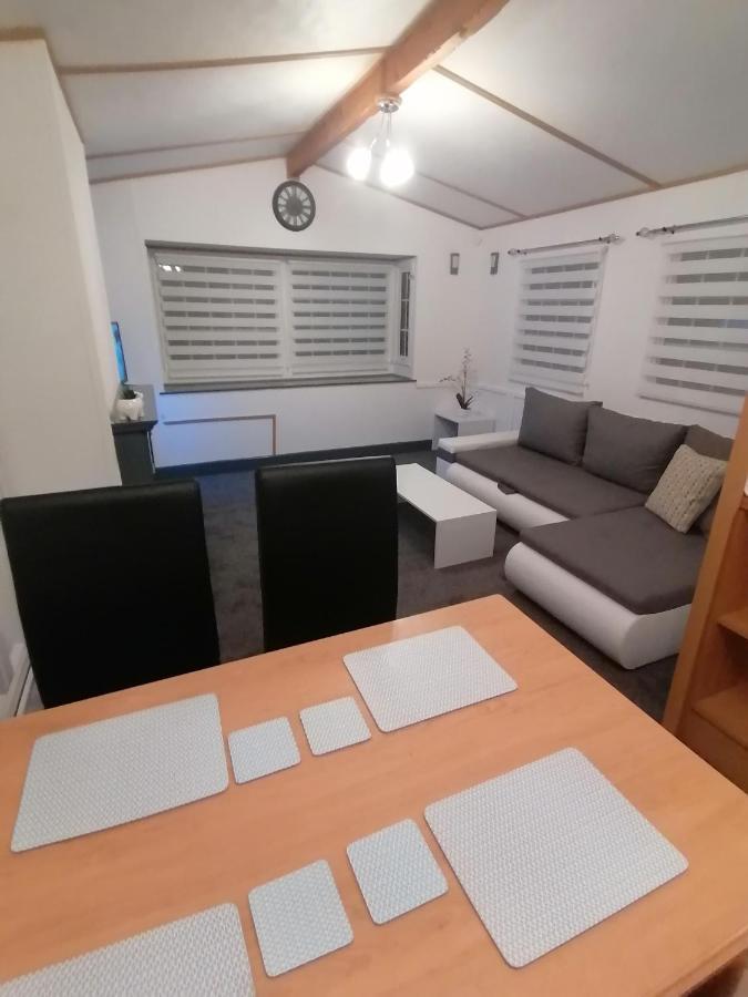 Cornwall Cornwall-Chapmanswell Caravan Holiday Park A30 B&B Bed And Breakfast #41 Launceston Exterior photo